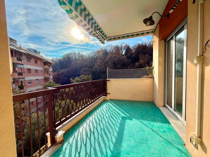 Appartamento quadrilocale in vendita in Via Emilio Salgari, Pegli, Genova