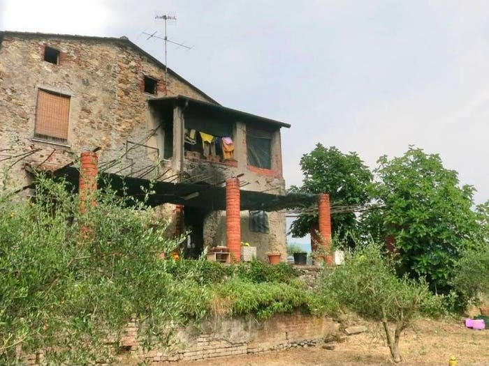 Casa con 6 locali in vendita in Bradia Nave San Michele, Sarzana