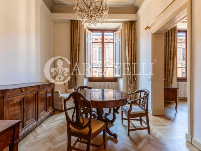 Appartamento con 5 locali in vendita in Via del Campidoglio, Piazza della Repubblica, Firenze
