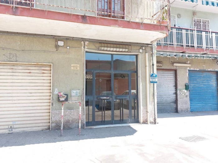Appartamento quadrilocale in vendita in Via Vicinale Campanile, Pianura, Napoli
