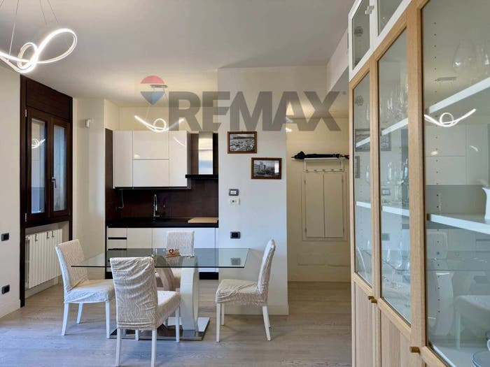 Appartamento trilocale in vendita in Santa Gilla Sant'Avendrace, Cagliari