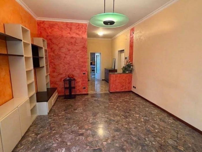 Appartamento con 5 locali in vendita in Via PF Carrega, Centro, Collecchio
