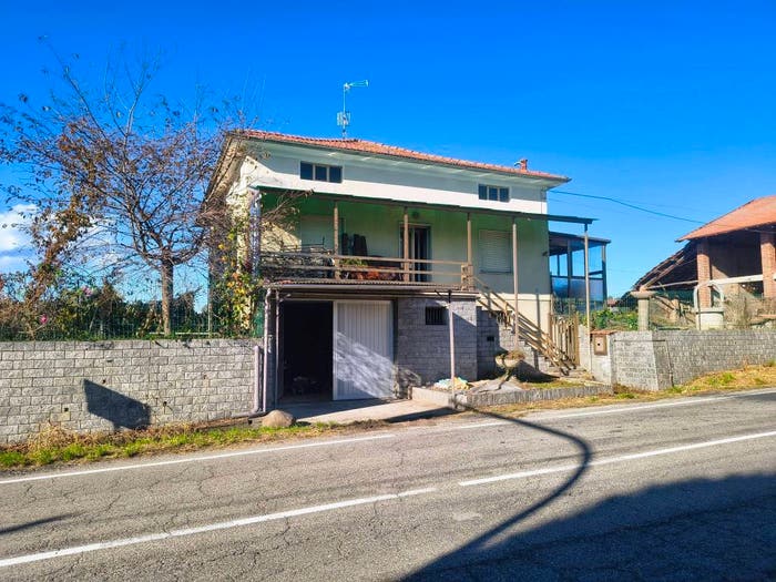 Casa con 5 locali in vendita in Corso Giuseppe Garibaldi, Gattico, GatticoVeruno