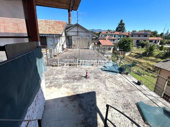 Appartamento quadrilocale in vendita in Strada la Specola, Vandorno Piazzo Cossila, Biella