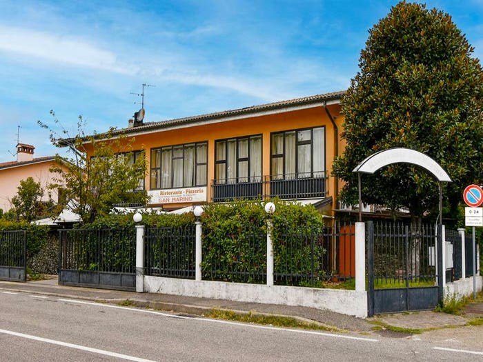 Casa trilocale in vendita in via Papa Giovanni XXIII, Centro, Giussago