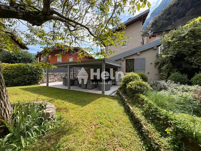 Casa con 6 locali in vendita in Centro, Riva del Garda