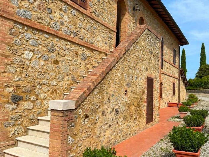 Appartamento quadrilocale in vendita in Strada di Lornano, Monteriggioni