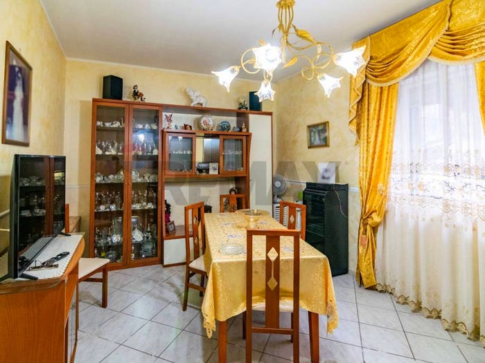 Appartamento quadrilocale in vendita in via Del Frantoio, San Giorgio, Catania
