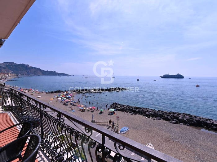 Appartamento con 6 locali in vendita in lungomare tysandros, Centro, GiardiniNaxos