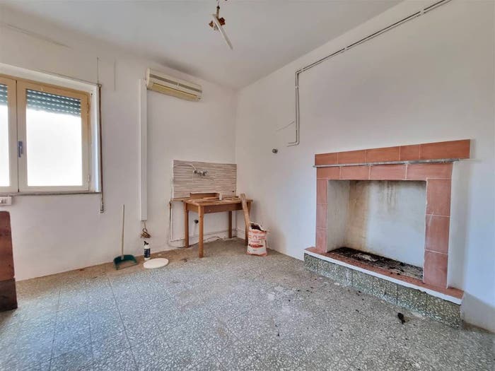 Casa con 5 locali in vendita in Camaiore Paese, Camaiore