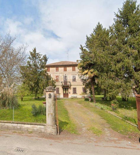 Casa con 6 locali in vendita in Via Giambi, Centro, Ravarino