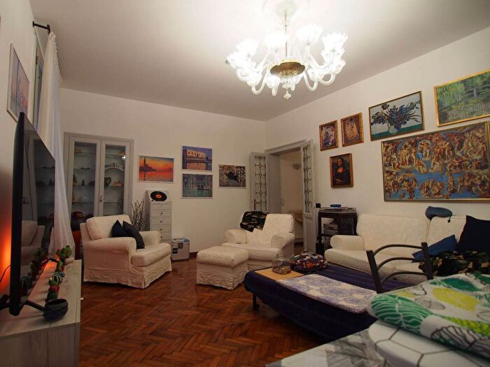 Appartamento con 6 locali in vendita in Campo San Simeon Grando, Santa Croce, Venezia