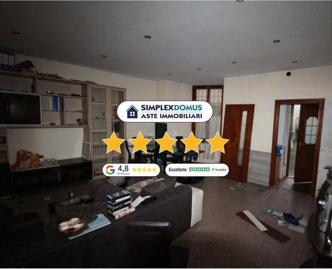 Appartamento con 5 locali in vendita in Vicolo Don Leonardo Mazzucchi, Calozzo, Pianello del Lario