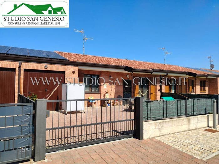 Casa quadrilocale in vendita in Via Enrico Berlinguer, Borgarello