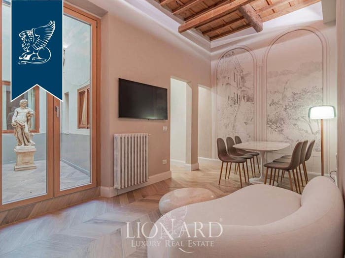 Appartamento con 5 locali in vendita in San Marco SS Annunziata, Firenze