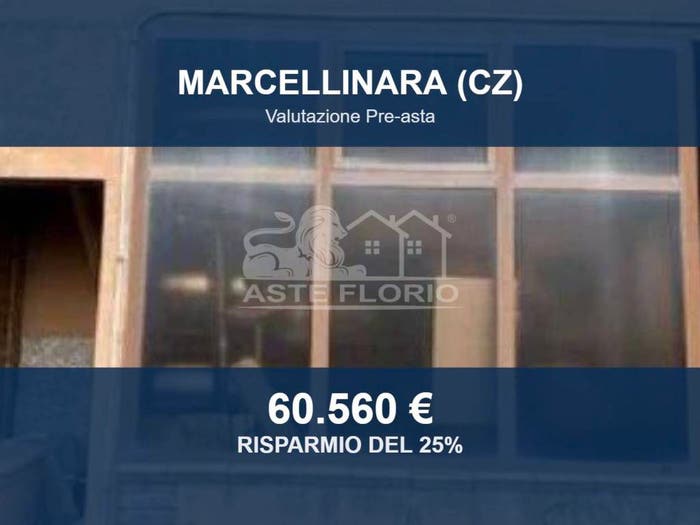 Appartamento quadrilocale in vendita in Via San Francesco di Paola, Marcellinara