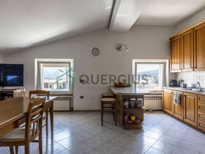Appartamento con 5 locali in vendita in via sorio, Centro, Tregnago