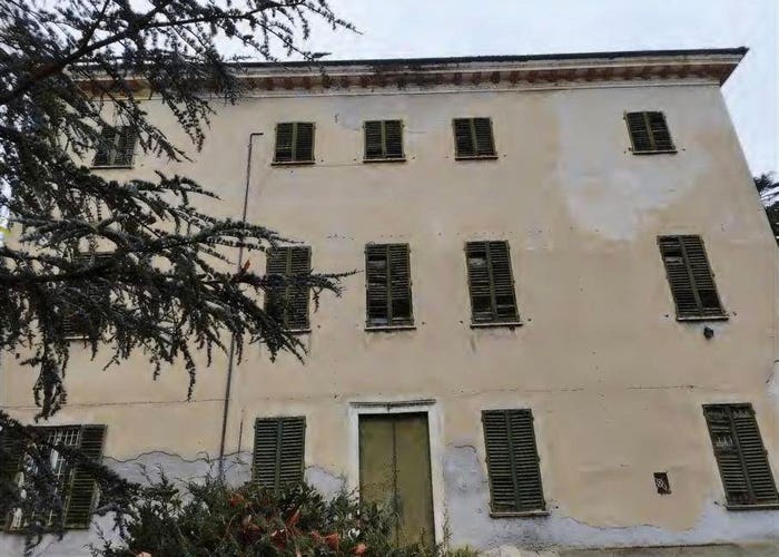 Casa con 6 locali in vendita in Corso Piave, Novi Ligure