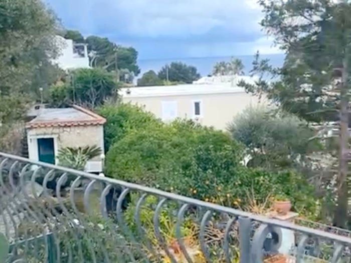 Appartamento quadrilocale in vendita in Via Tamborio, Centro, Capri