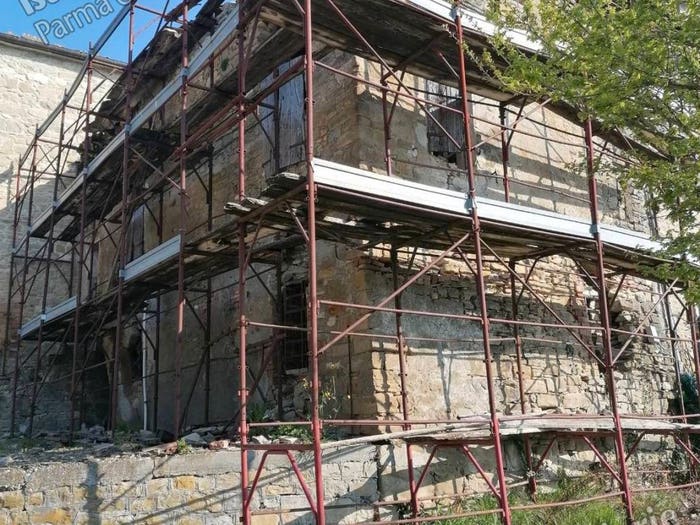 Casa con 6 locali in vendita in fraz Goiano Strada Goiano, Terenzo