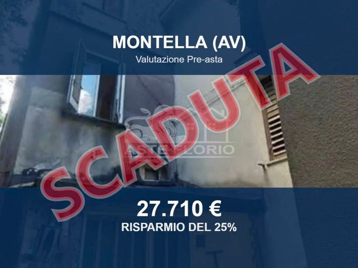 Casa con 6 locali in vendita in Vicolo Santa Maria snc, Montella
