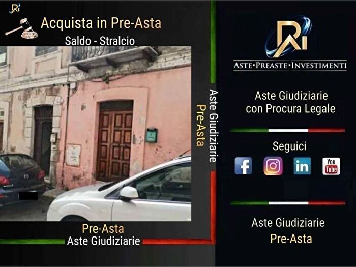 Appartamento quadrilocale in vendita in via Domenico Marincola Pistoia, Sala, Catanzaro