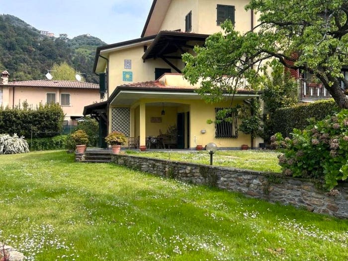 Casa con 6 locali in vendita in Via Bottaccio, Zona Collinare Palatina, Montignoso