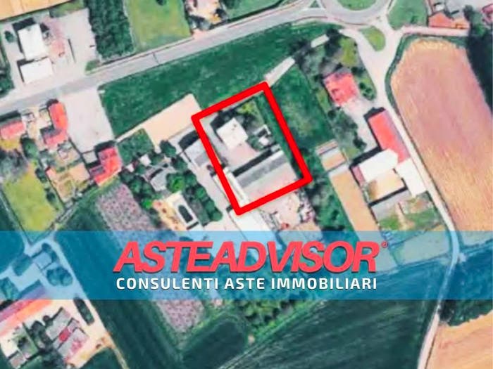 Appartamento con 6 locali in vendita in Corso Unità d'Italia, Scaparone Biglini Magliano, Alba
