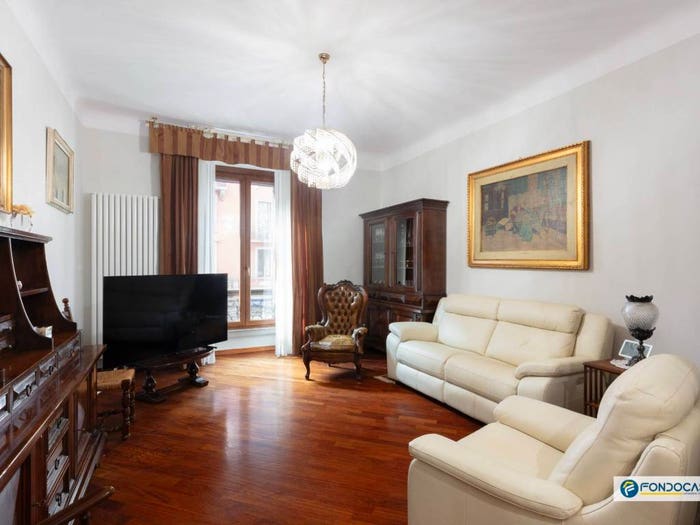 Appartamento trilocale in vendita in Via Vitruvio, Buenos Aires, Milano