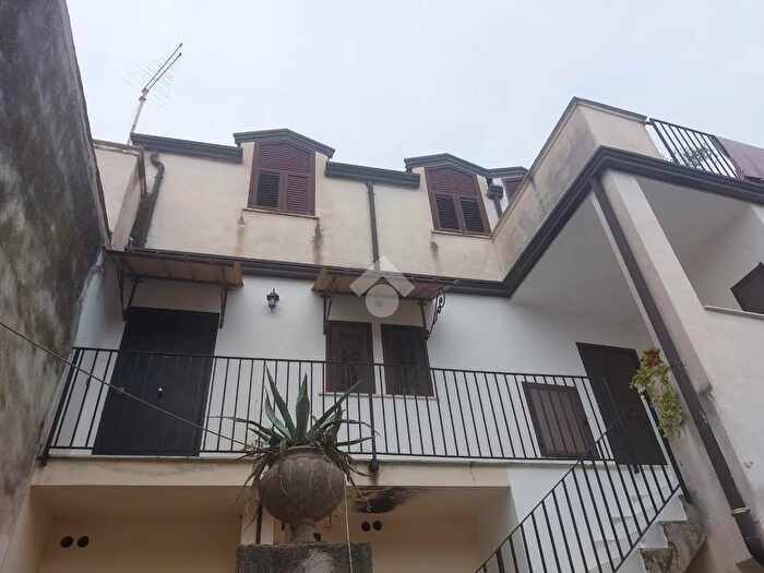 Appartamento bilocale in vendita in Via S Carlo, Caserta