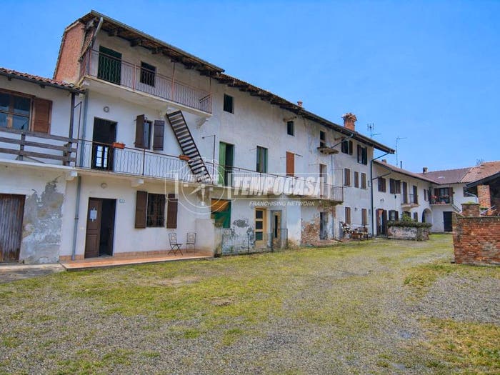 Casa trilocale in vendita in Cascina Vallazza, Barengo