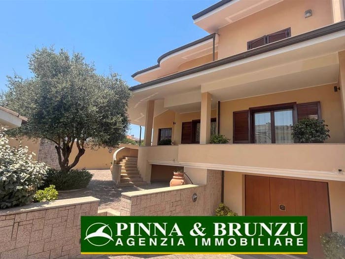 Casa con 6 locali in vendita in Centro, Oristano