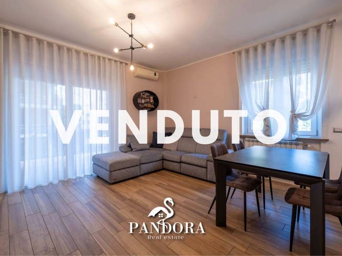 Appartamento trilocale in vendita in Via B Colleoni, Sciarè Cedrate, Gallarate