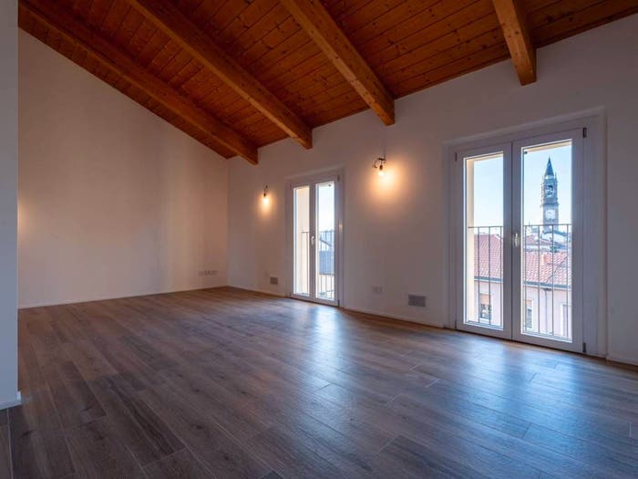 Casa trilocale in vendita in Piazza Roma, Centro, Mariano Comense