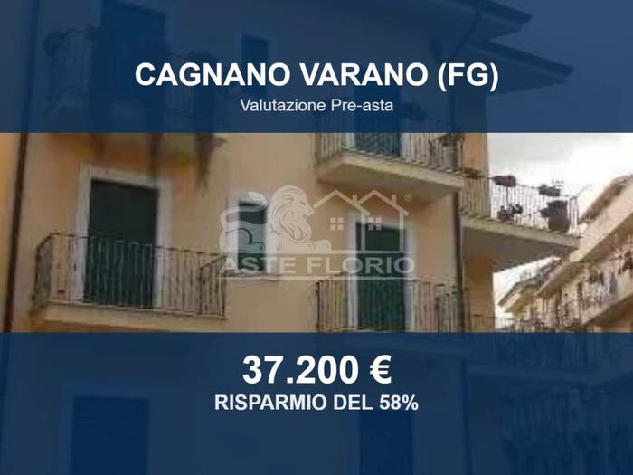 Appartamento con 6 locali in vendita in Via Giro Esterno C, Centro, Cagnano Varano