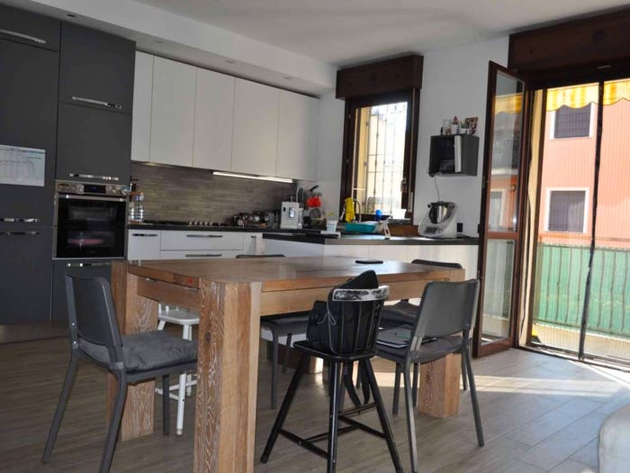 Appartamento trilocale in vendita in via Bussolati, Fontanellato