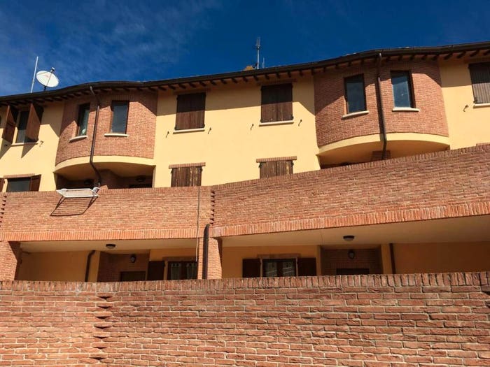 Appartamento trilocale in vendita in Via della Stazione, Centro, Montalcino