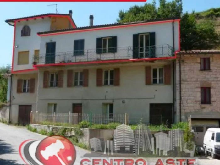 Appartamento con 6 locali in vendita in Frazione Vaccara Palazzo Mancinellivaccara PG Italia, Palazzo Mancinelli Vaccara, Gualdo Tadino