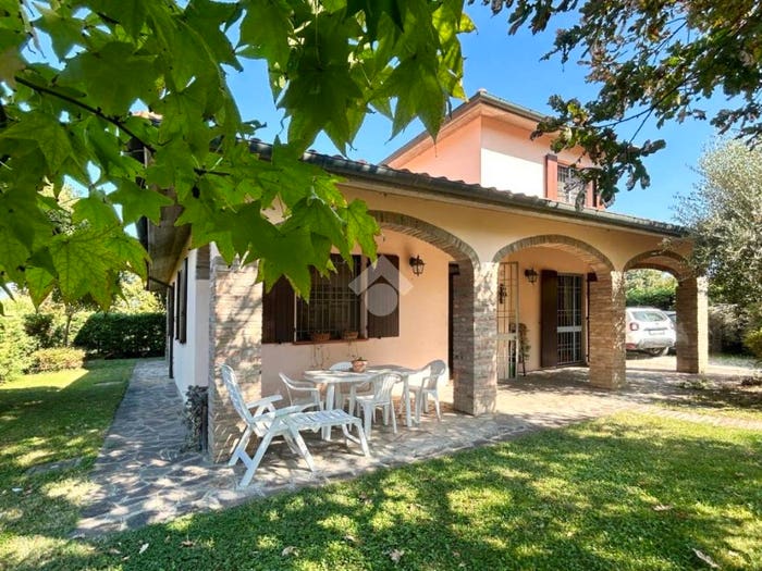 Casa con 5 locali in vendita in Via giotto, Centro, Molinella