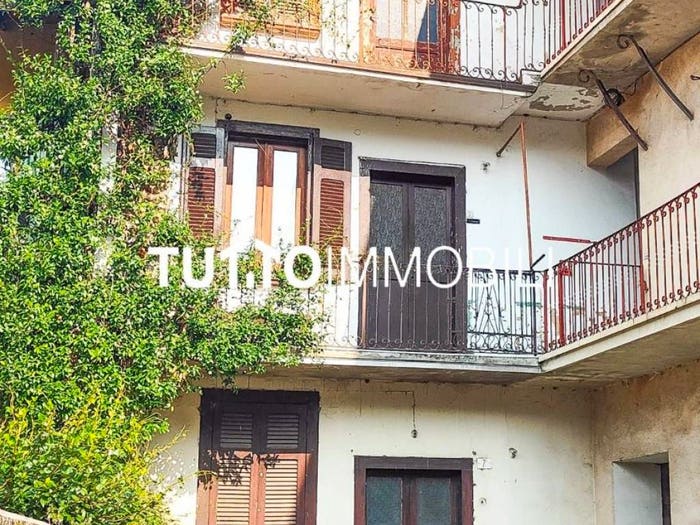 Casa con 6 locali in vendita in Pradalunga