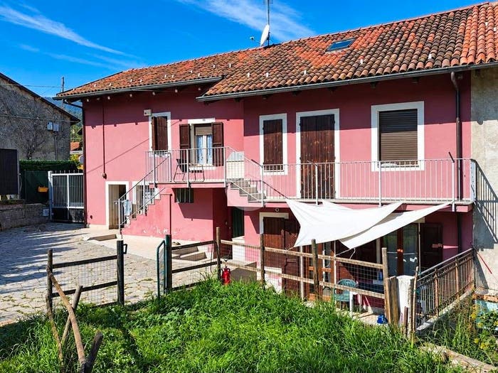 Casa con 6 locali in vendita in Via San Gillio, Val della Torre