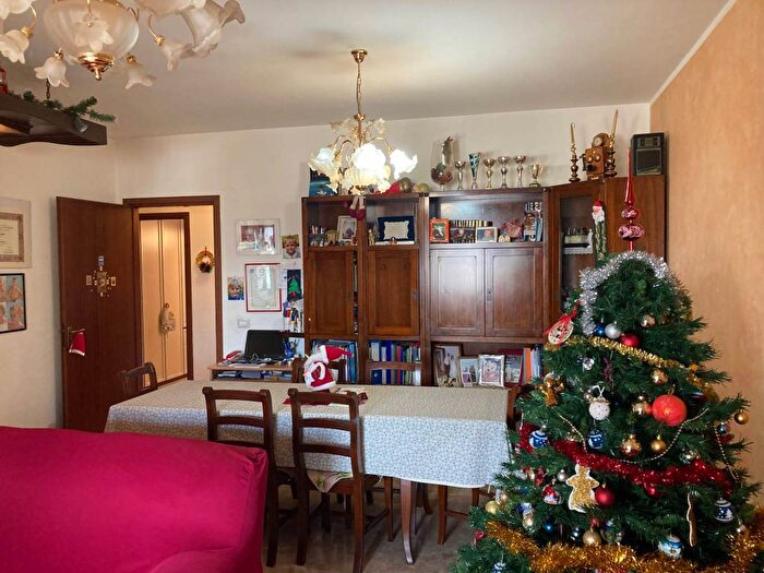 Appartamento con 5 locali in vendita in Passo Varano, Ancona