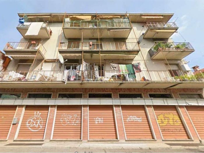 Appartamento trilocale in vendita in Via Fratelli Vigorelli, Sciarè, Gallarate