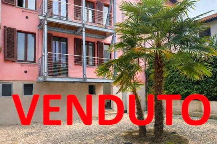 Appartamento trilocale in vendita in Via Nazario Sauro, Centro, Appiano Gentile