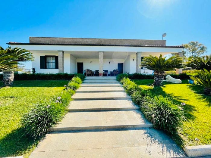Casa quadrilocale in vendita in Via Benedetto Lucignani, Borgata Aurelia, Civitavecchia
