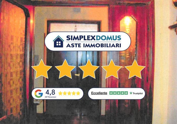 Appartamento con 5 locali in vendita in Piazza Martiri della Libertà, Centro, Lariano