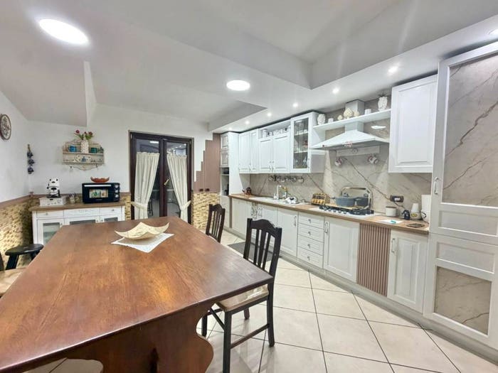 Appartamento trilocale in vendita in Via Yasser Arafat, Acerra