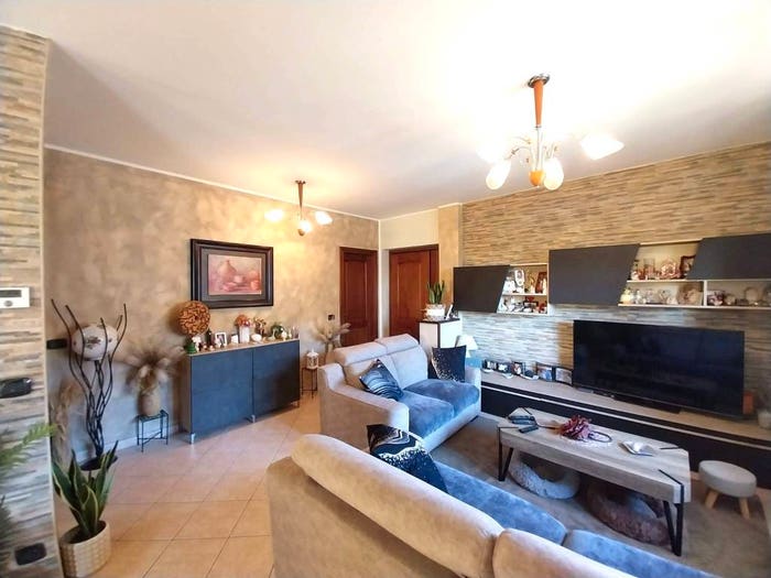 Appartamento quadrilocale in vendita in Via Marinella, Cetraro Marina, Cetraro