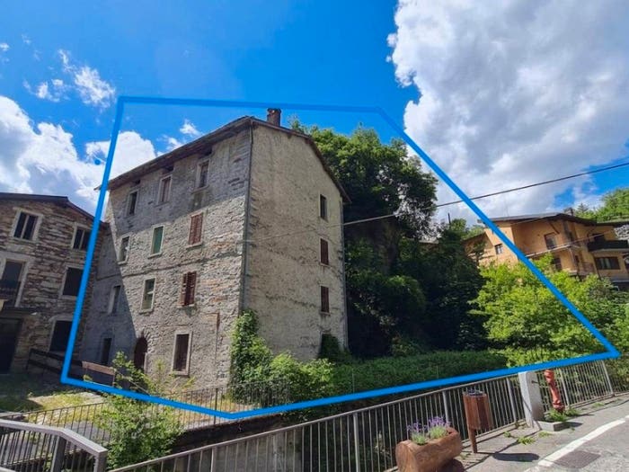 Casa monolocale in vendita in Prestine, Bienno