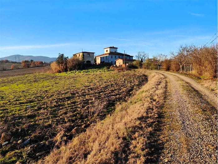 Casa con 6 locali in vendita in Burchio, Figline e Incisa Valdarno